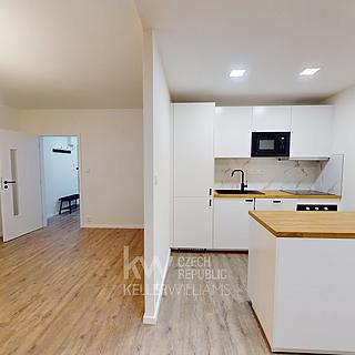 Pronájem bytu 3+kk 67 m² Praha