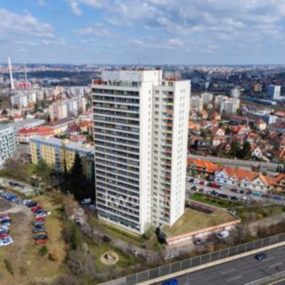 Prodej bytu 3+1 71 m² Praha Michle, Pod dálnicí