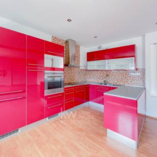 Pronájem bytu 2+kk 61 m² Praha