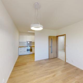 Pronájem bytu 3+kk 64 m² Praha Modřany, Plevenská