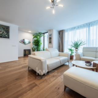 Prodej rodinného domu 285 m² Praha