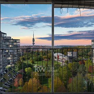 Pronájem bytu 2+kk 77 m² Praha