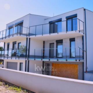 Prodej rodinného domu 173 m² Praha Suchdol, Bažantní