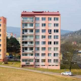 Prodej bytu 2+kk 41 m² Bílina Teplické Předměstí, Čapkova