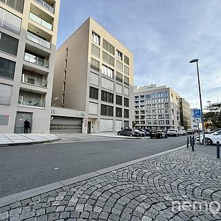Prodej parkovacího místa 13 m² Praha