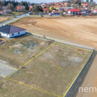 Prodej stavební parcely 995 m² Hradešín
