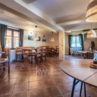 Prodej restaurace 99 m² Psáry
