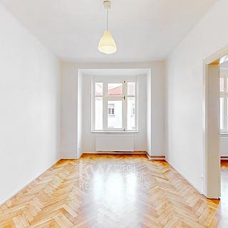 Pronájem bytu 3+kk 77 m&sup2; Praha