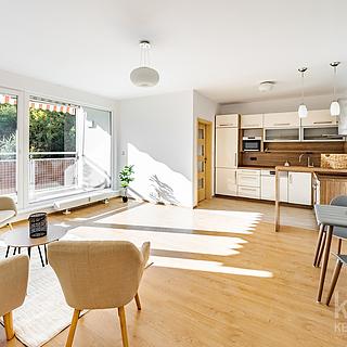 Prodej bytu 4+kk 84 m² Tábor Čekanice, Fibichova