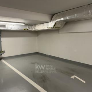 Prodej parkovacího místa 4 m² Praha Prosek, Litoměřická