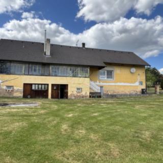 Prodej rodinného domu 225 m² Vlčtejn Chlumánky