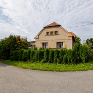 Prodej rodinného domu 204 m² Hradešice