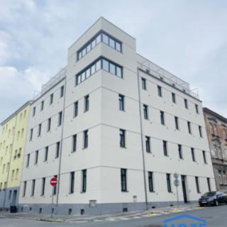 Pronájem bytu 2+kk 54 m² Plzeň
