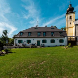 Prodej rodinného domu 650 m² Rozvadov