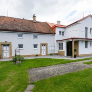 Prodej rodinného domu 128 m² Loza