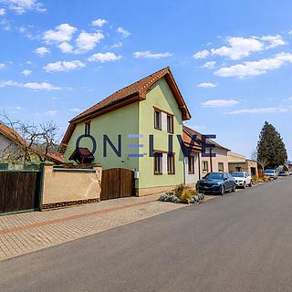 Prodej rodinného domu 112 m² Starý Plzenec, Vrchlického