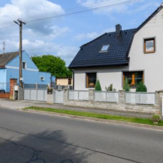 Prodej rodinného domu 123 m² Úherce, Hlavní