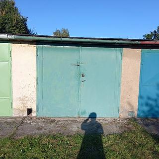 Pronájem garáže 18 m² Pardubice Doubravice