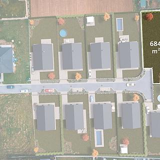 Prodej stavební parcely 684 m² Labské Chrčice