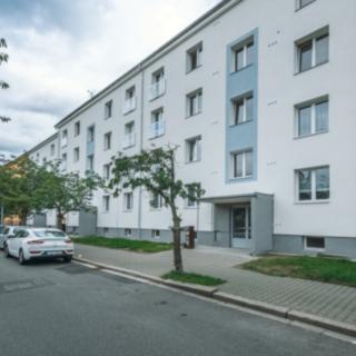 Prodej bytu 2+kk 54 m² Pardubice Zelené Předměstí, Benešovo náměstí