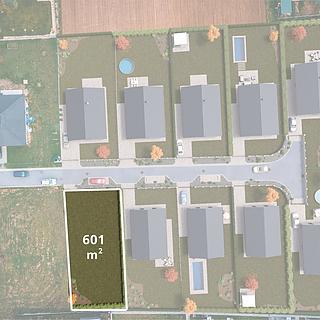 Prodej stavební parcely 601 m² Labské Chrčice