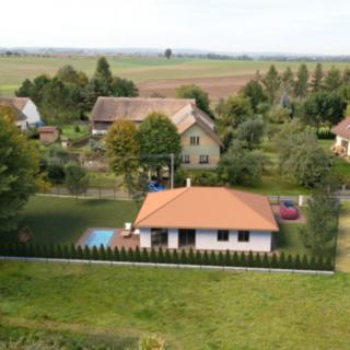 Prodej stavební parcely 1 068 m² Dolní Bezděkov