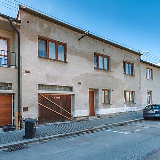 Prodej rodinného domu 240 m&sup2; Pardubice