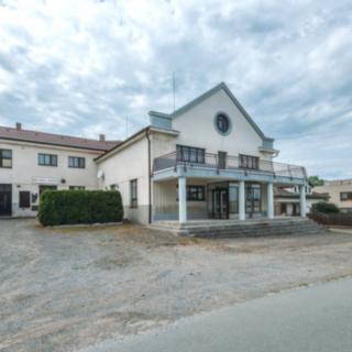 Prodej restaurace 865 m² Klamoš