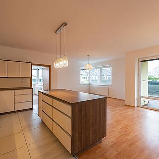 Pronájem bytu 3+kk 94 m² Ostrava