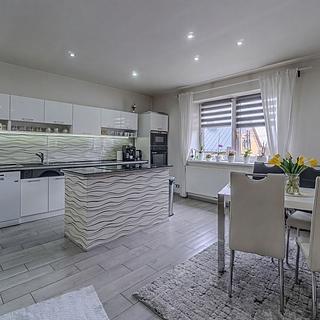 Prodej rodinného domu 200 m² Ostrava Radvanice, Haškova