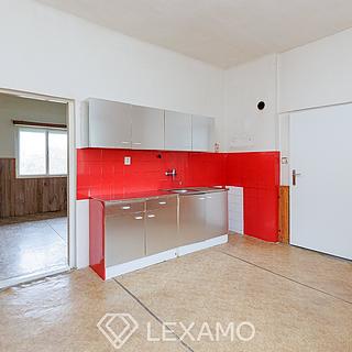 Prodej rodinného domu 81 m² Božice