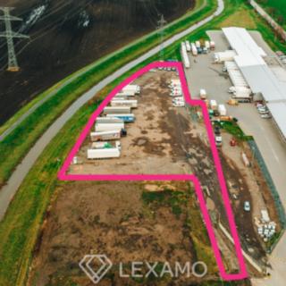 Prodej komerčního pozemku 5 400 m² Měnín