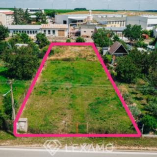 Prodej zahrady 923 m²
