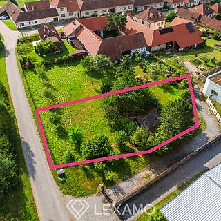 Prodej stavební parcely, 815m²