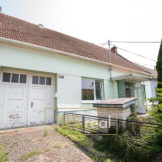Prodej rodinného domu 196 m² Nikolčice
