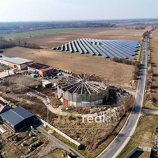 Prodej komerčního pozemku 2 465 m² Lanžhot