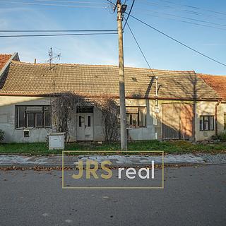 Prodej stavební parcely 858 m² Brumovice