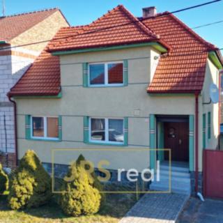 Prodej rodinného domu 380 m² Koryčany