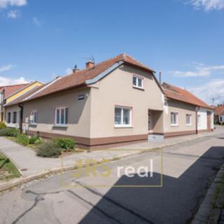 Prodej rodinného domu 184 m² Telnice