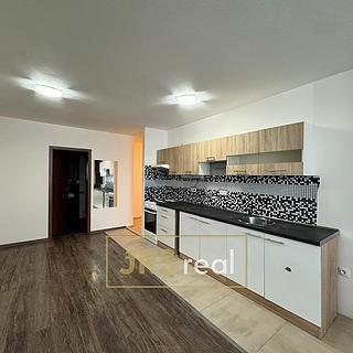 Pronájem bytu 2+kk 49 m² Modřice