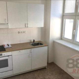 Pronájem bytu 1+1 32 m² Klášterec nad Ohří Miřetice u Klášterce nad Ohří, Nádražní