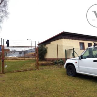 Prodej garáže 18 m² Horní Planá