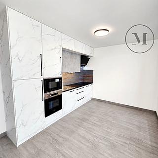 Pronájem bytu 1+kk, garsoniery 32 m&sup2; Strakonice