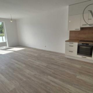 Pronájem bytu 2+kk 78 m² České Budějovice 2, Branišovská