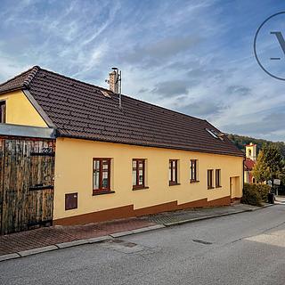 Prodej rodinného domu 174 m² Hluboká nad Vltavou, Žižkova