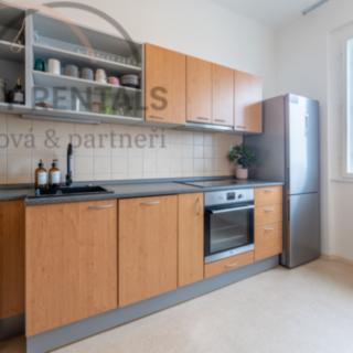 Pronájem bytu 2+1 82 m² Praha