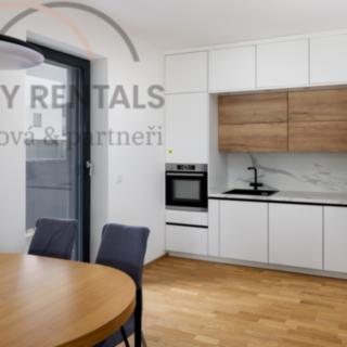 Pronájem bytu 2+kk 63 m² Praha