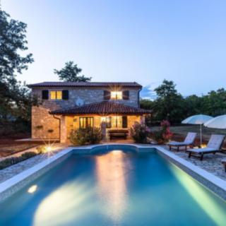 Prodej vily, 115m&sup2;