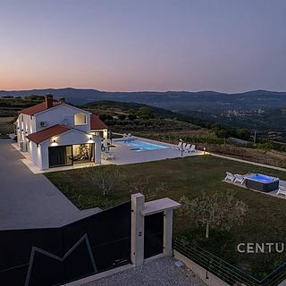 Prodej vily, 280m&sup2;