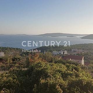 Prodej komerčního pozemku, 7398m²